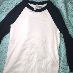 H&M basic tee shirt⚡️